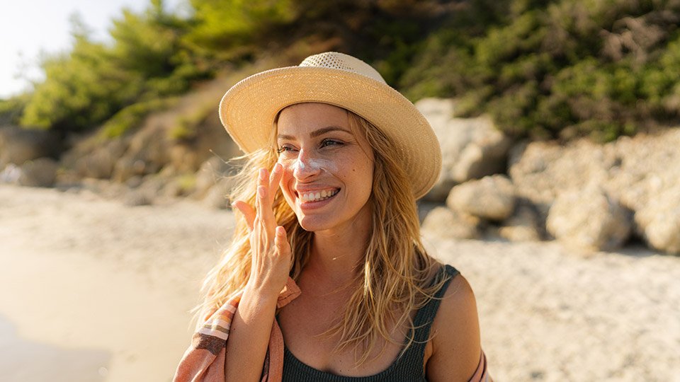 10 TIPS FOR YOUR BEAUTY WHILE TRAVELING